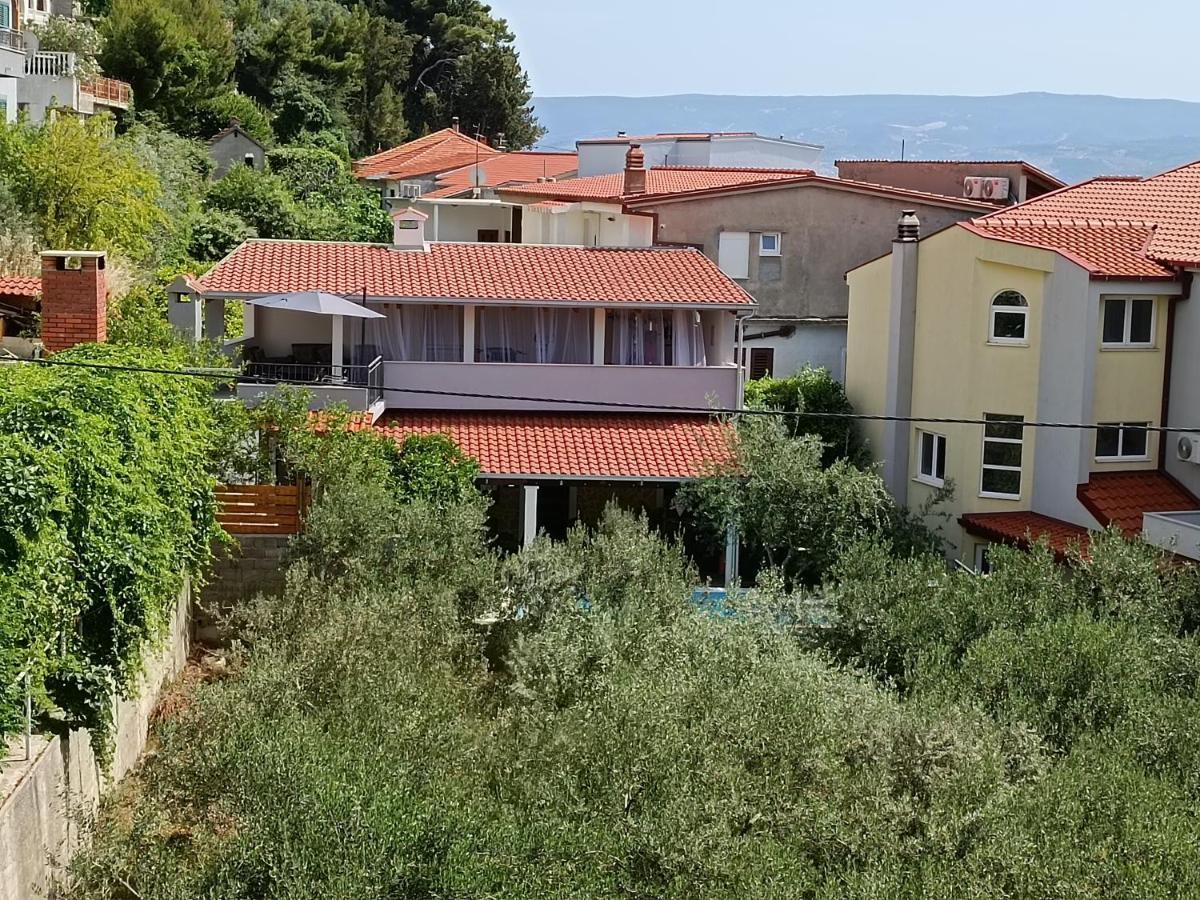 Villa Vlade- From The Heated Pool To The Beach In 1 Minute Jesenice  Eksteriør bilde