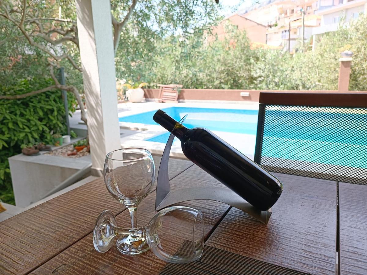 Villa Vlade- From The Heated Pool To The Beach In 1 Minute Jesenice  Eksteriør bilde